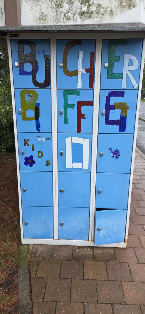 Bücher- & Tauschschrank in Nauenhain